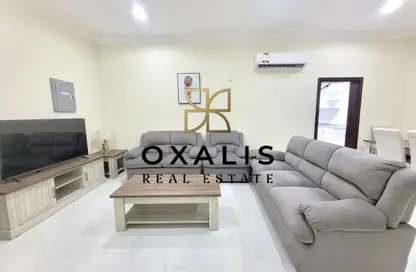 Apartment - 2 Bedrooms - 2 Bathrooms for rent in Al Sadd Road - Al Sadd - Doha