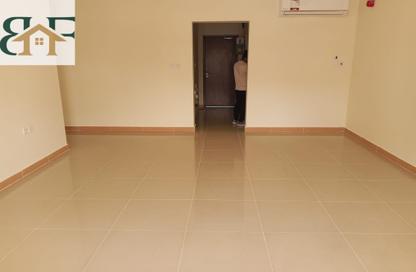 Apartment - 3 Bedrooms - 3 Bathrooms for rent in Al Mansoura - Al Mansoura - Doha