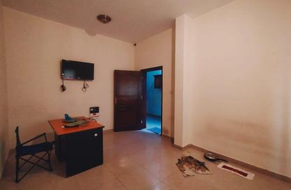Apartment - Studio - 1 Bathroom for rent in Bin Omran 28 - Fereej Bin Omran - Doha