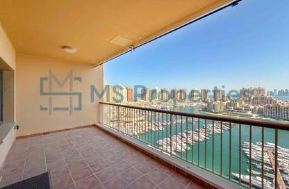 Apartment - 2 Bedrooms - 3 Bathrooms for rent in West Porto Drive - Porto Arabia - The Pearl Island - Doha