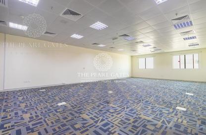 Office Space - Studio - 2 Bathrooms for rent in Al Ain Center - Salwa Road - Doha