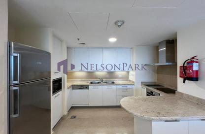 Penthouse - 4 Bedrooms - 6 Bathrooms for rent in Viva West - Viva Bahriyah - The Pearl Island - Doha