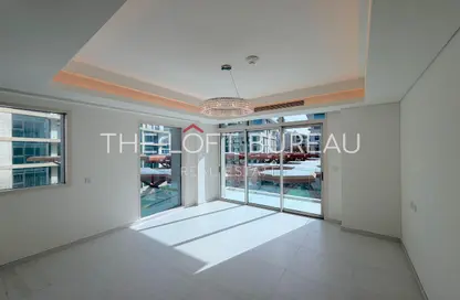 Apartment - 1 Bedroom - 2 Bathrooms for sale in Crystal Residence - Gewan Island - The Pearl Island - Doha