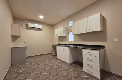 Apartment - 2 Bedrooms - 2 Bathrooms for rent in Al Hadara Street - Al Thumama - Doha