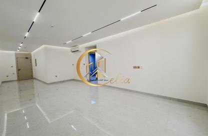 Apartment - 2 Bedrooms - 3 Bathrooms for rent in Al Khazin Street - Madinat Khalifa South - Madinat Khalifa - Doha