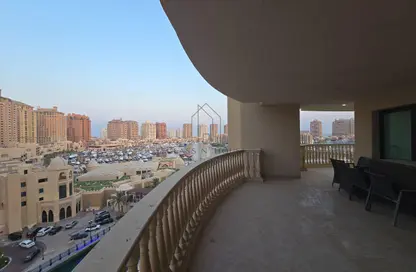 Apartment - 3 Bedrooms - 3 Bathrooms for sale in Marina Gate - Porto Arabia - The Pearl Island - Doha