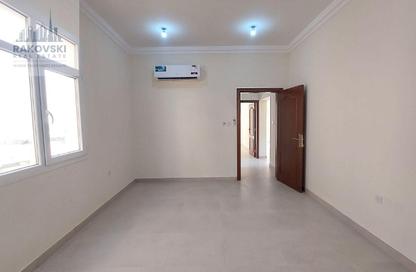 Apartment - 2 Bedrooms - 2 Bathrooms for rent in Al Mansoura - Al Mansoura - Doha