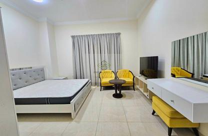 Apartment - Studio - 1 Bathroom for rent in Al Sadd Road - Al Sadd - Doha