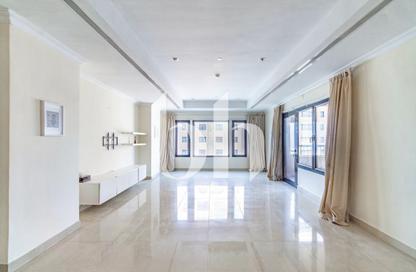 Apartment - 1 Bedroom - 2 Bathrooms for rent in East Porto Drive - Porto Arabia - The Pearl Island - Doha Apartment - 1 Bedroom - 2 Bathrooms for rent in East Porto Drive - Porto Arabia - The Pearl Island - Doha