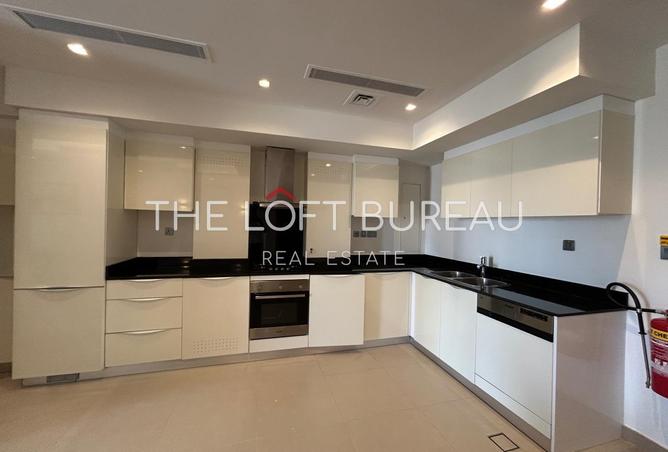 52180199 - Property Image 3