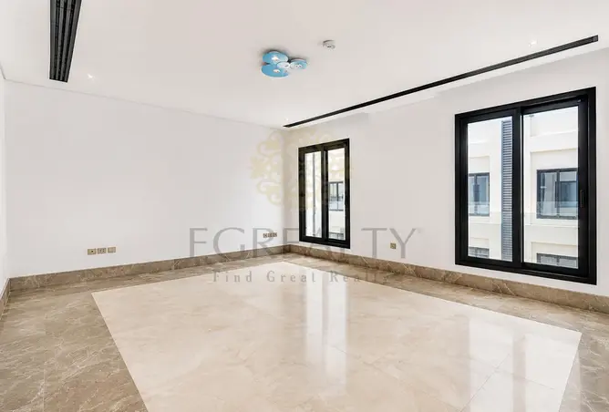 62748983 - Property Image 3