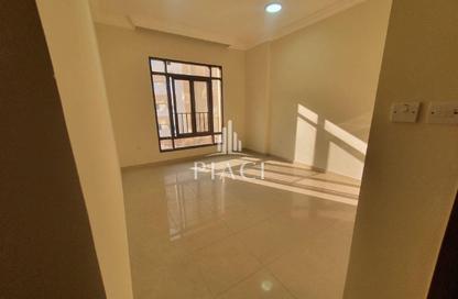 Apartment - 3 Bedrooms - 3 Bathrooms for rent in Al Mansoura - Al Mansoura - Doha Apartment - 3 Bedrooms - 3 Bathrooms for rent in Al Mansoura - Al Mansoura - Doha