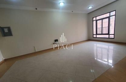 Apartment - 3 Bedrooms - 3 Bathrooms for rent in Al Mansoura - Al Mansoura - Doha Apartment - 3 Bedrooms - 3 Bathrooms for rent in Al Mansoura - Al Mansoura - Doha