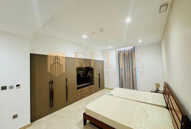 53005856 - Property Image 3