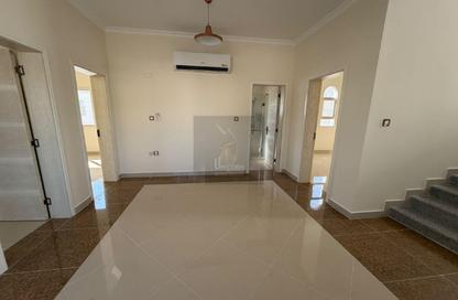 مجمع سكني - 4 - 4 للايجار في سلاطة الجديدة - سلاطة - الدوحة