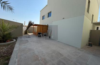 مجمع سكني - 4 - 4 للايجار في سلاطة الجديدة - سلاطة - الدوحة