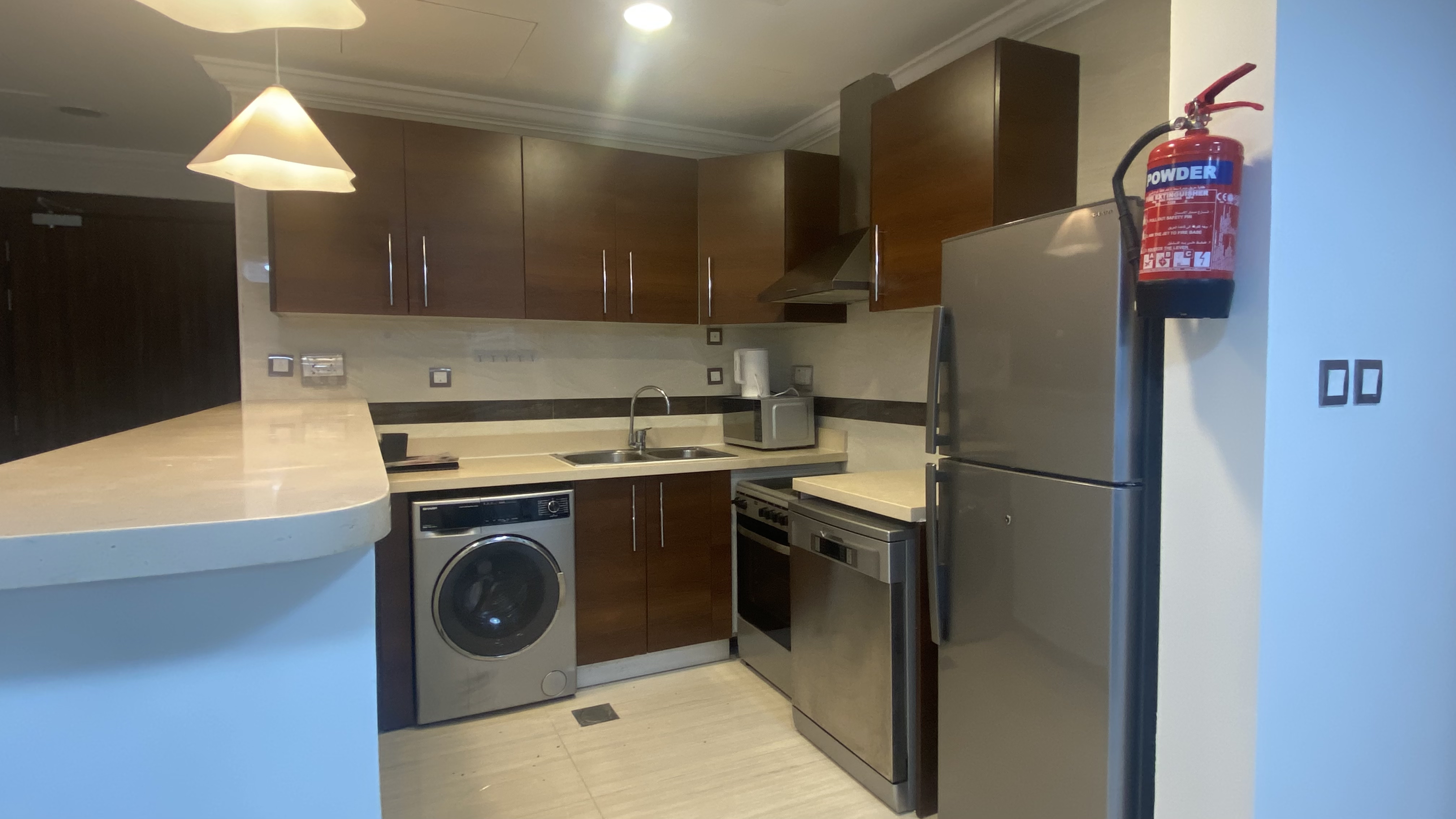 FULLY FURNISHED 1 BEDROOM | BALCONY | PORTO ARABIA thumbnail 6
