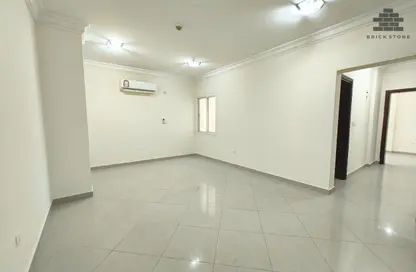Apartment - 2 Bedrooms - 2 Bathrooms for rent in Muntazah 7 - Al Muntazah - Doha