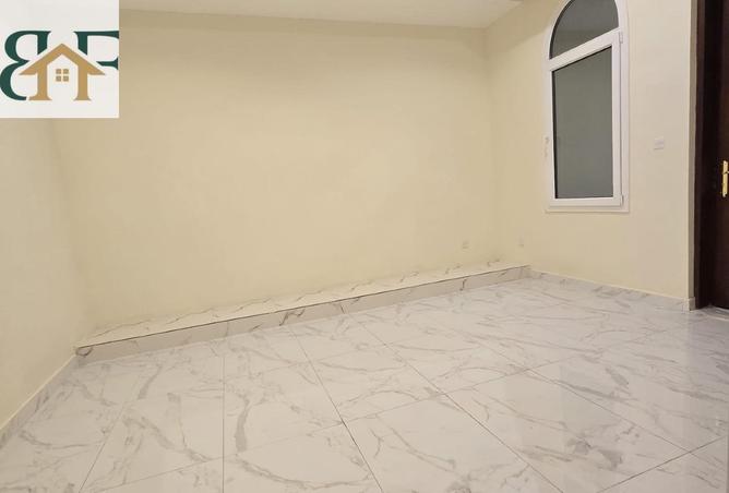 1015899 - Property Image 2