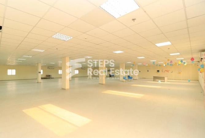 54247516 - صورة العقار 3