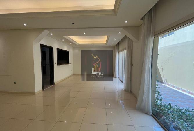 1026158 - Property Image 3