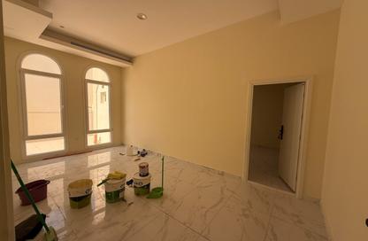 Apartment - 1 Bedroom - 1 Bathroom for rent in Al Duhail - Al Duhail - Doha