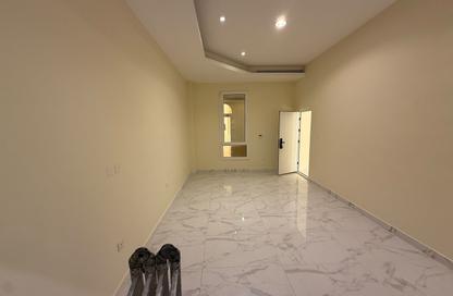 Apartment - 1 Bedroom - 1 Bathroom for rent in Al Duhail - Al Duhail - Doha
