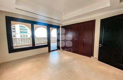 Apartment - 2 Bedrooms - 3 Bathrooms for rent in Tower 7 (Ferrari Tower) - Porto Arabia - The Pearl Island - Doha