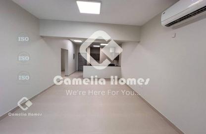 Apartment - 2 Bedrooms - 1 Bathroom for rent in Old Salata - Salata - Doha