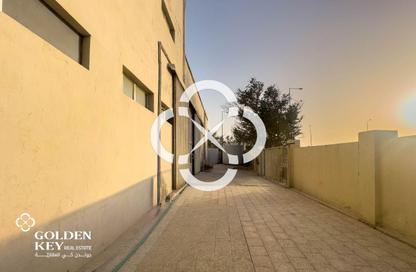 Warehouse - Studio for rent in Industrial Area 5 - Industrial Area - Industrial Area - Doha