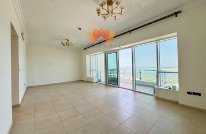 Apartment - 3 Bedrooms - 3 Bathrooms for rent in Marina Tower 02 - Marina District - Lusail
