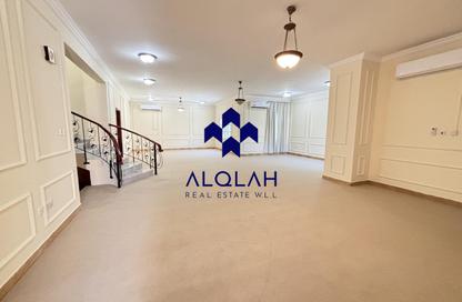 Villa - 5 Bedrooms - 4 Bathrooms for rent in Ain Khaled Villas - Ain Khaled - Doha