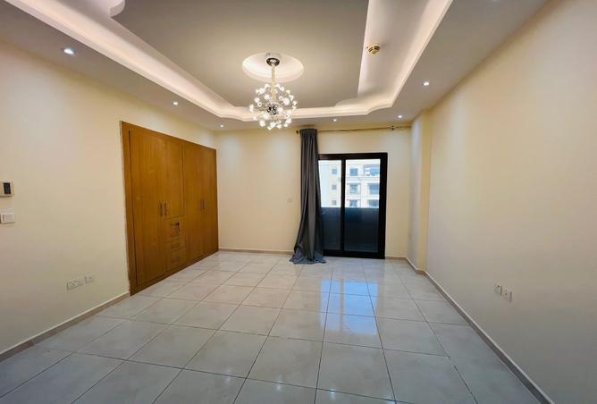 1002729 - Property Image 3