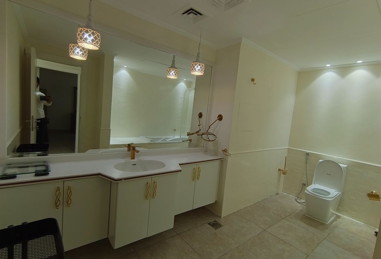 LUXURIOUS 3 PLUS MAID | BIG LAYOUT | PORTO ARABIA thumbnail 8