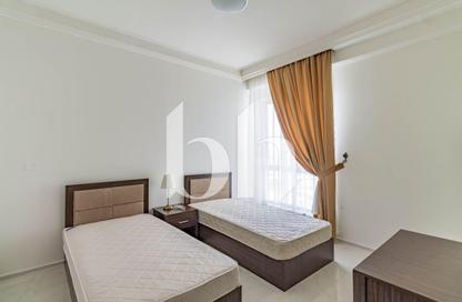 Apartment - 2 Bedrooms - 3 Bathrooms for rent in Viva West - Viva Bahriyah - The Pearl Island - Doha