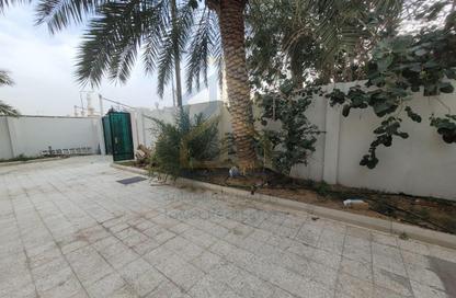 Apartment - Studio - 1 Bathroom for rent in Madinat Khalifa South - Madinat Khalifa - Doha