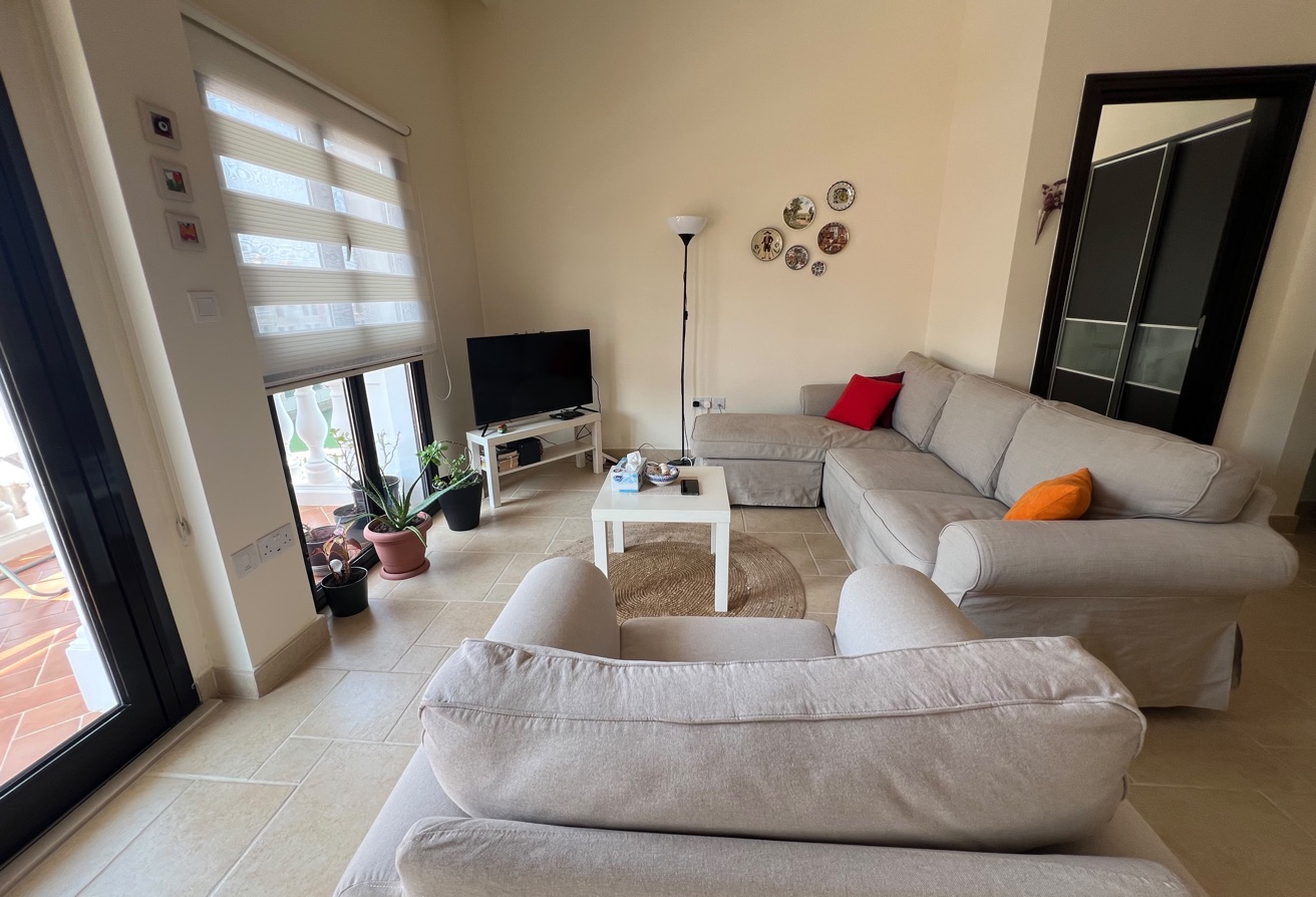 CANAL FRONT 1BHK+BALCONY IN QANAT QUARTIER ! thumbnail 8
