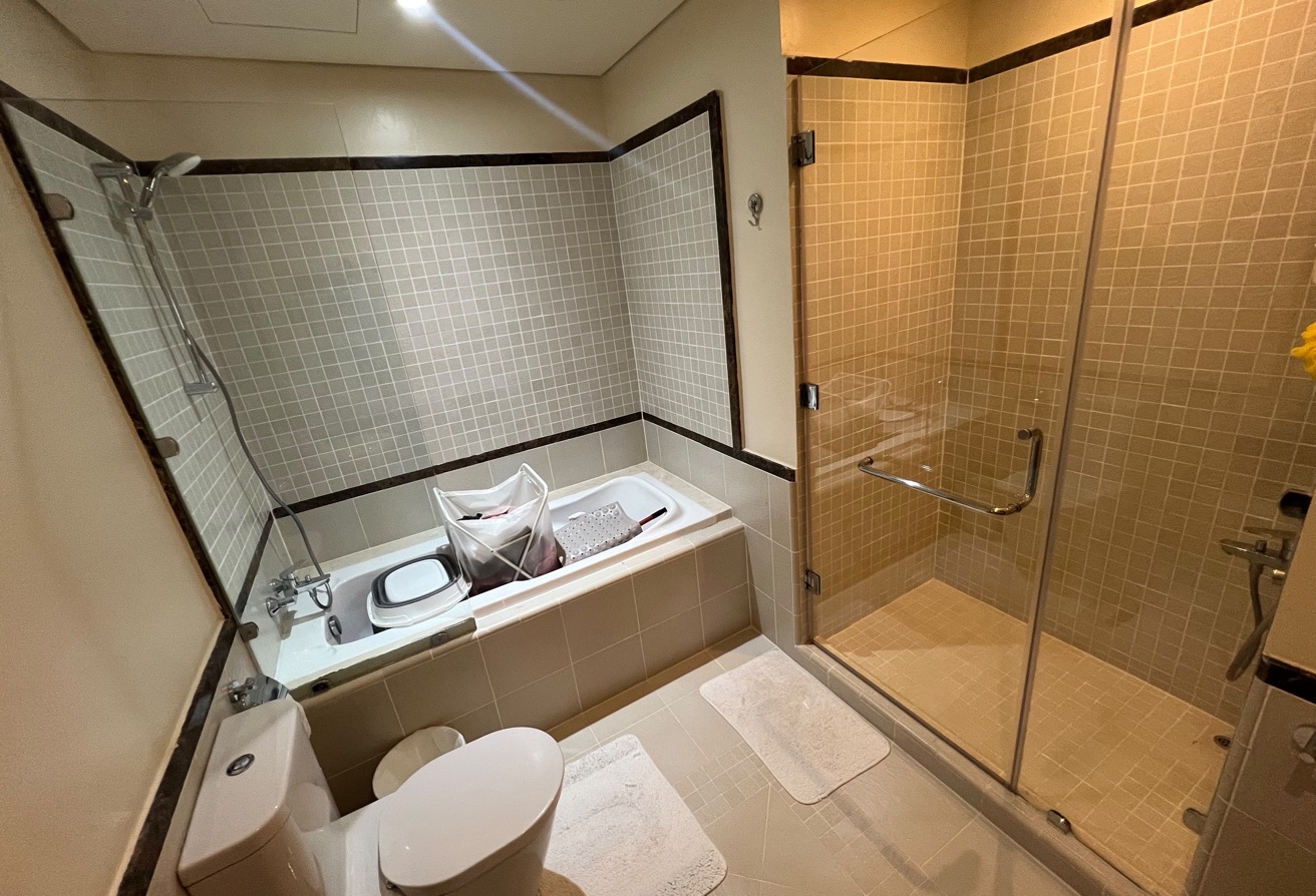 CANAL FRONT 1BHK+BALCONY IN QANAT QUARTIER ! thumbnail 13
