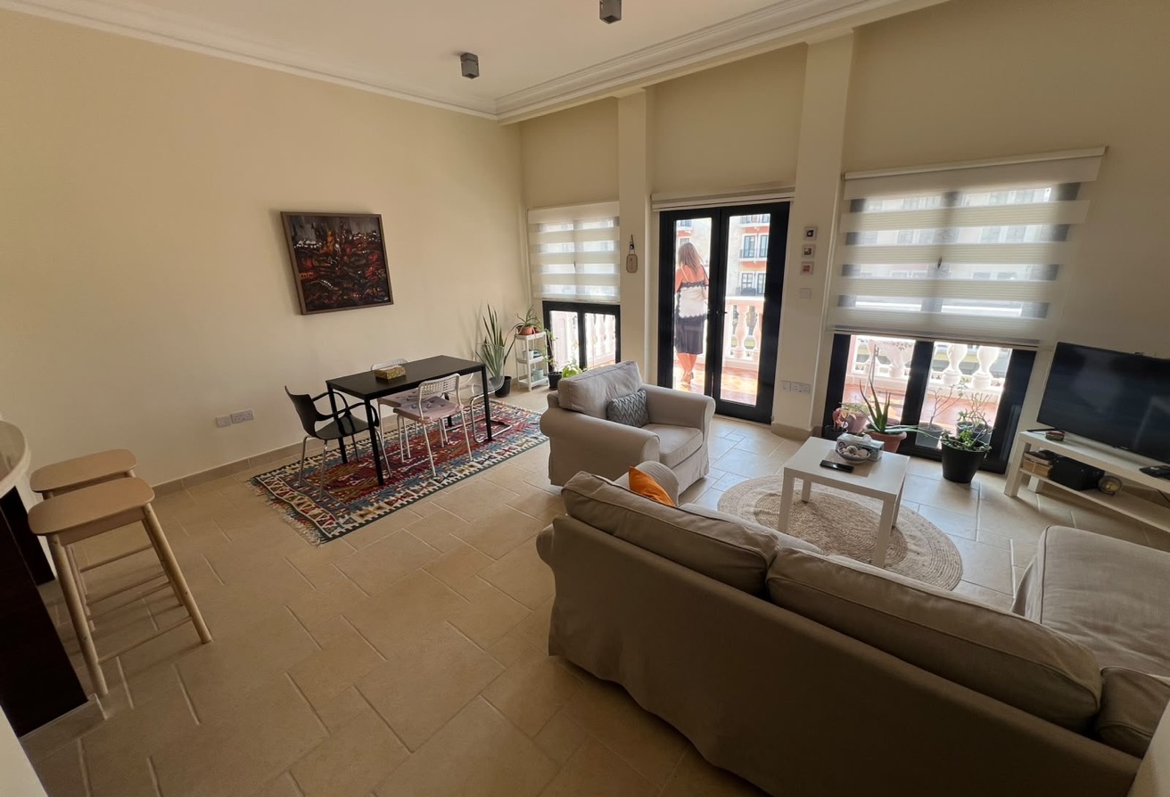 CANAL FRONT 1BHK+BALCONY IN QANAT QUARTIER ! thumbnail 10