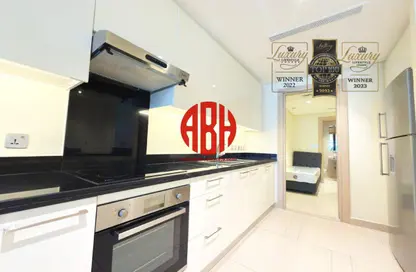 تاون هاوس - 2 غرف نوم - 3 حمامات للايجار في ابراج باي - منطقة الأبراج - جزيرة اللؤلؤة - الدوحة تاون هاوس - 2 غرف نوم - 3 حمامات للايجار في ابراج باي - منطقة الأبراج - جزيرة اللؤلؤة - الدوحة