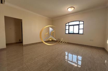 Apartment - 3 Bedrooms - 2 Bathrooms for rent in Madinat Khalifa South - Madinat Khalifa - Doha