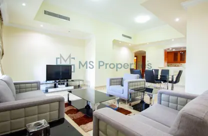 شقة - غرفة نوم - 2 حمامات للبيع في طريق بورتو الشرقي - بورتو أرابيا - جزيرة اللؤلؤة - الدوحة