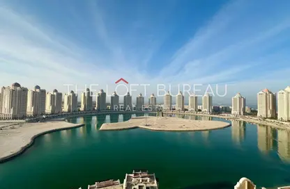 Apartment - 3 Bedrooms - 4 Bathrooms for rent in Viva East - Viva Bahriyah - The Pearl Island - Doha