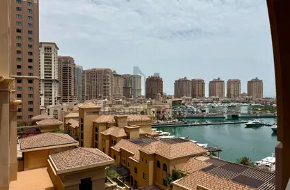 Apartment - 1 Bedroom - 2 Bathrooms for rent in East Porto Drive - Porto Arabia - The Pearl Island - Doha