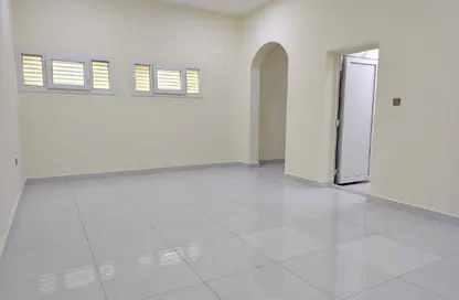 شقة - 2 غرف نوم - 2 حمامات للايجار في الخيصة - الخيصة - أم صلال محمد