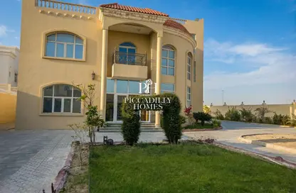 فيلا - 6 غرف نوم - 8 حمامات للايجار في روضة الحمامة - الضعاين