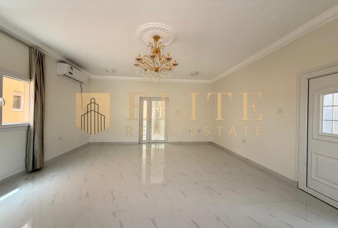 53617566 - Property Image 3