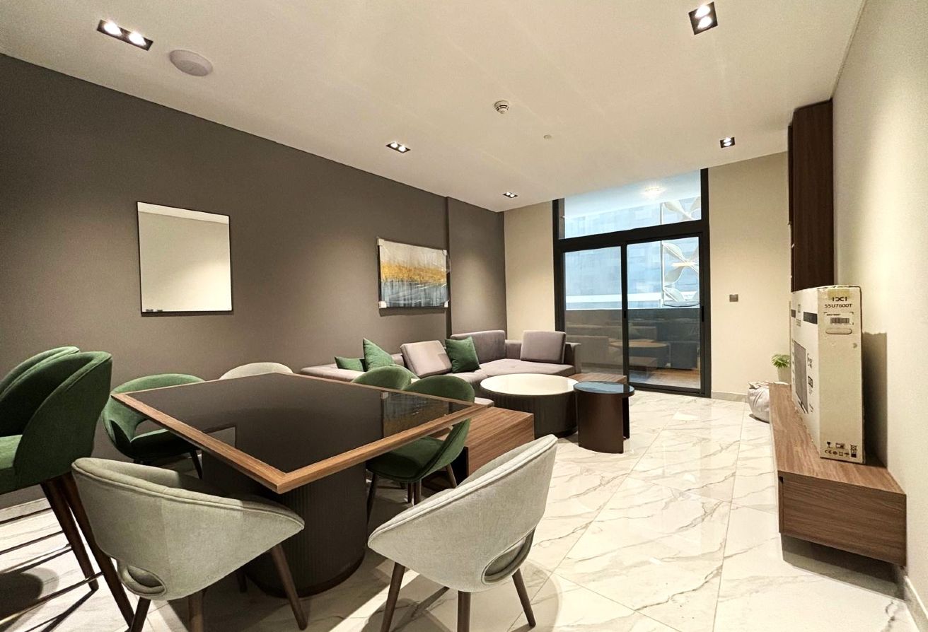 Huge units| 2BR- FF| Bills excluded |city view|