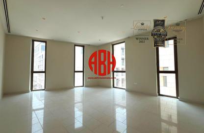 Apartment - 3 Bedrooms - 4 Bathrooms for rent in Al Khail 4 - Al Khail - Msheireb Downtown Doha - Doha