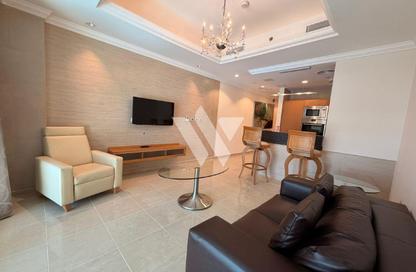 Apartment - Studio - 1 Bathroom for rent in Viva West - Viva Bahriyah - The Pearl Island - Doha